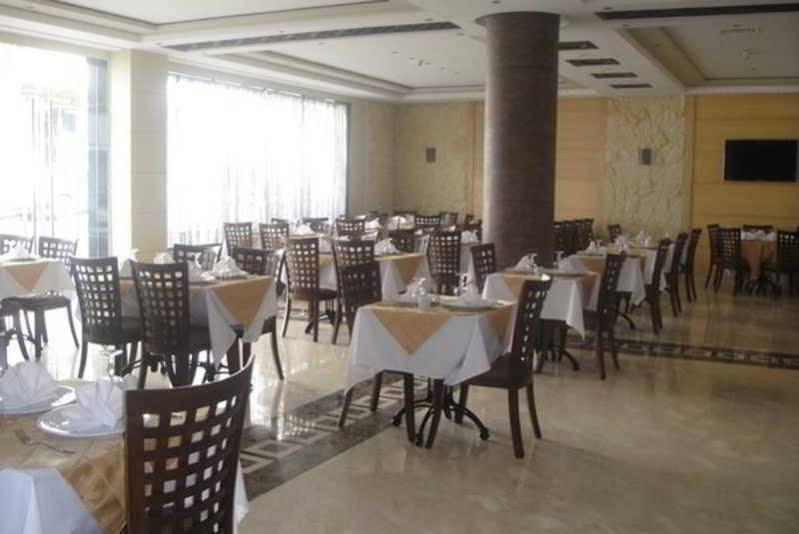Hotel La Capitale Rabat Exterior foto